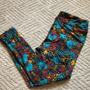TC Lularoe leggings!!